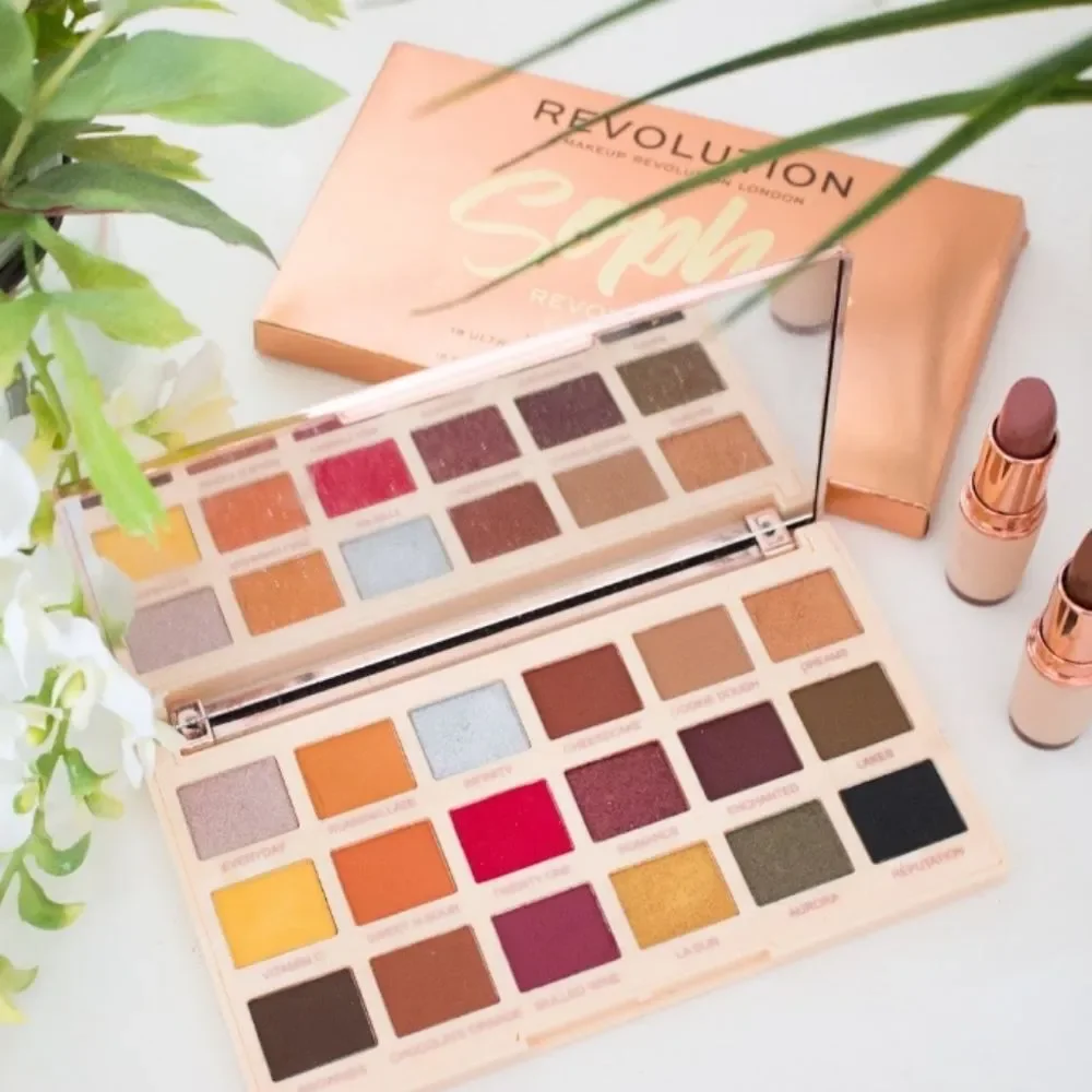 Revolution Beauty Soph X Extra‎ Spice Palette